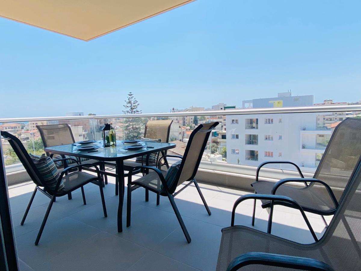 Silver Line 1-Bedroom Apartment In Ларнака Экстерьер фото